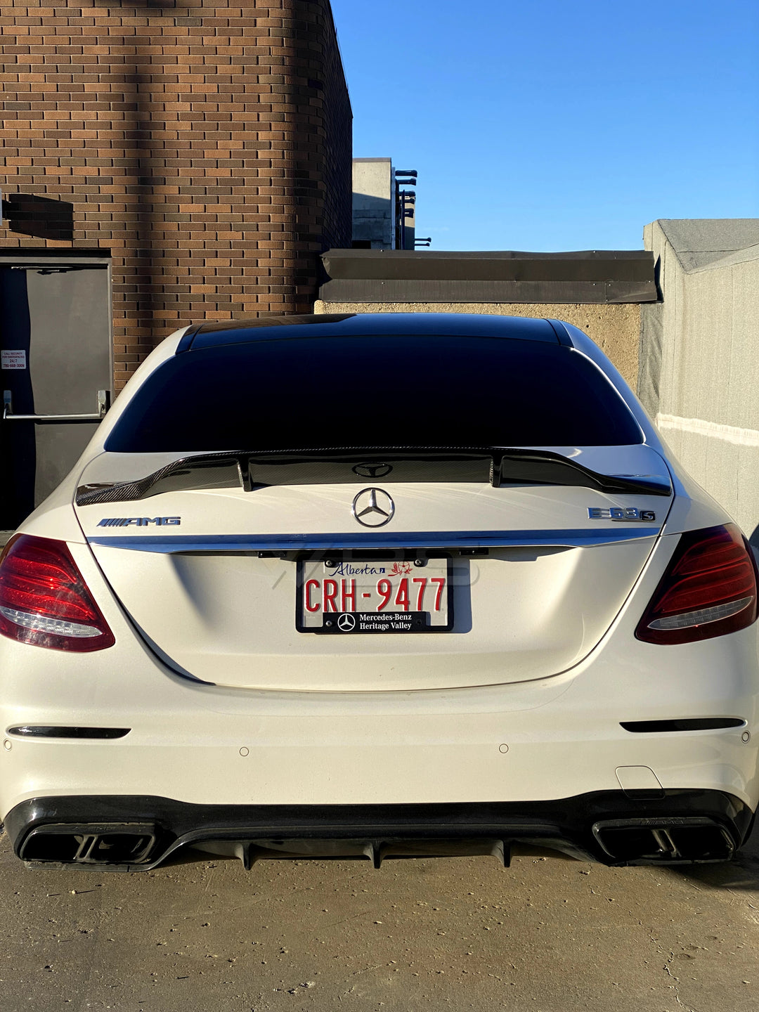 MERCEDES W213 E63/ E CLASS TRUNK SPOILER  R STYLE GENUIN CARBON FIBER
