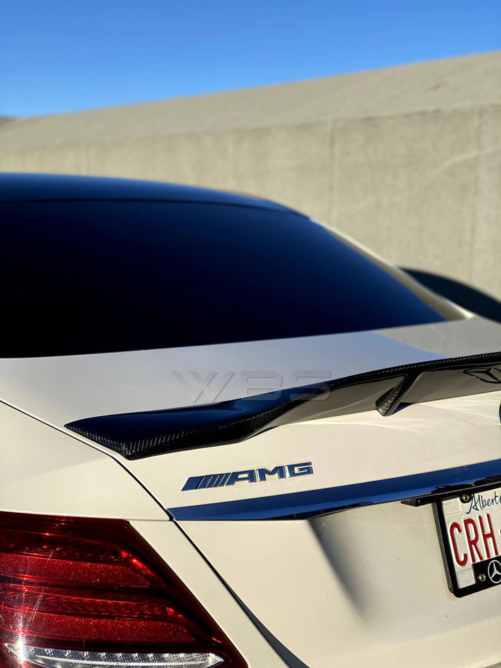 MERCEDES W213 E63/ E CLASS TRUNK SPOILER  R STYLE GENUIN CARBON FIBER