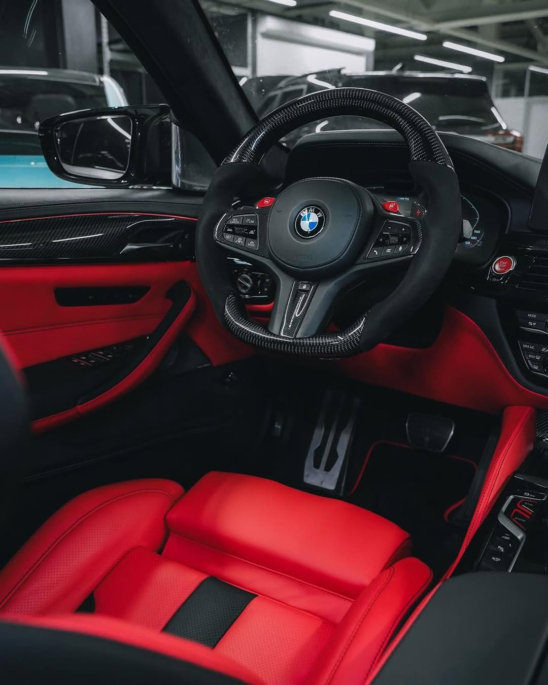 BMW F90 M5 Interior & accessories