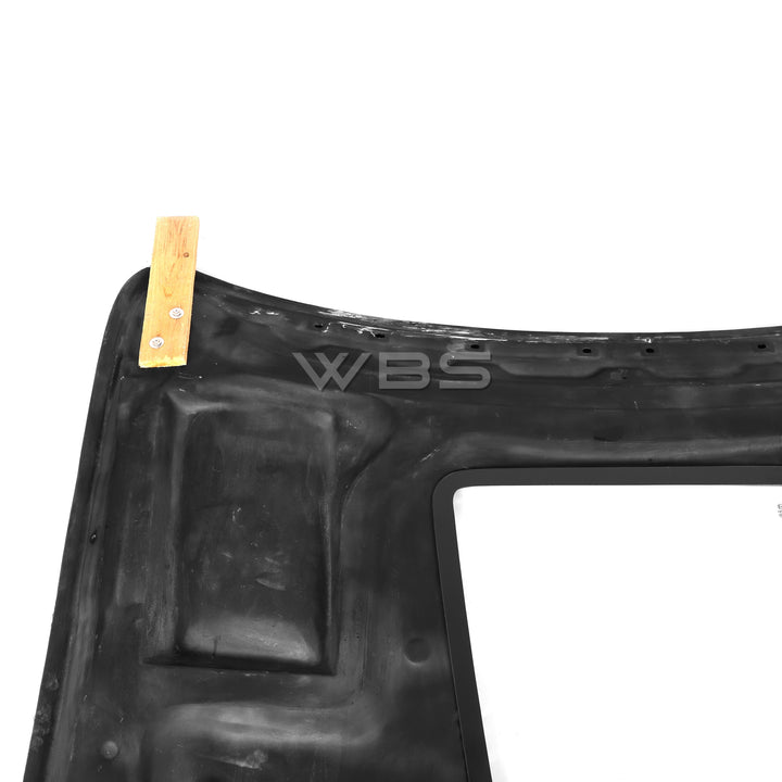 MERC-W205 C63 CARBON FIBER HOOD BLACK SERIES STYLE