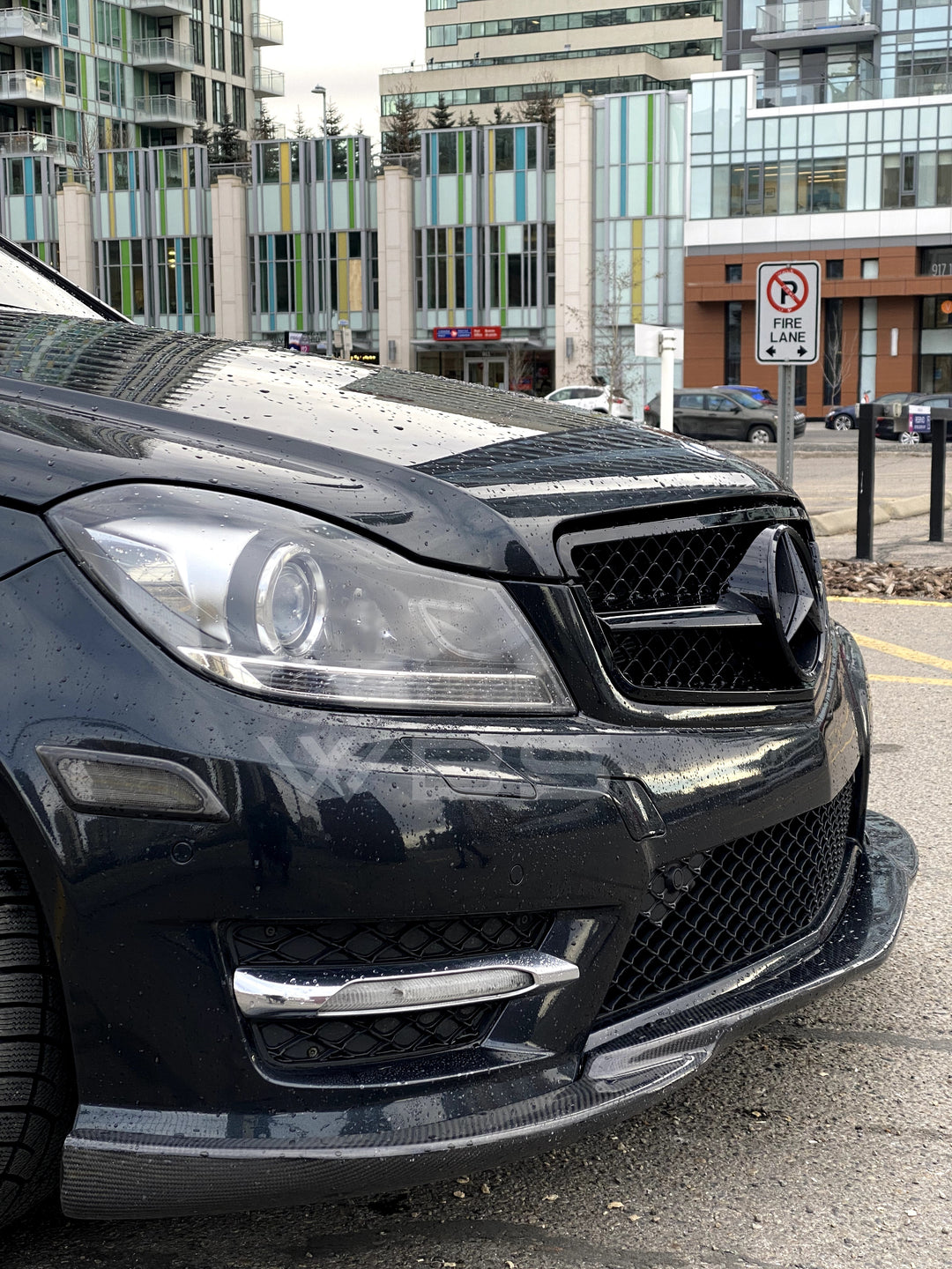 MERCEDES W204 C CLASS  C63 PERFORMANCE GLOSSY BLACK FRONT GRILL