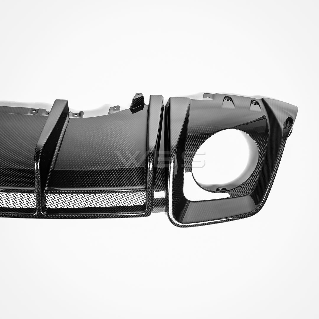 AUDI R8 FACELIFT GENUINE CARBON FIBER DIFFUSER GT STYLE BY WBS