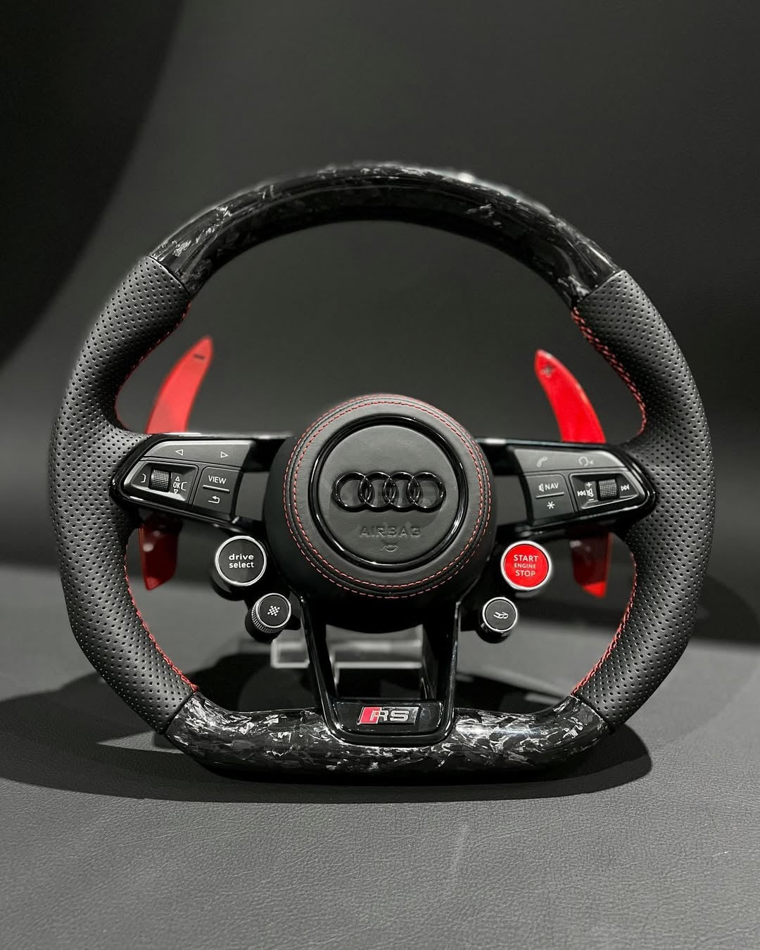 AUDI R8 FORGED CARBON FIBER CUSTOMS STEERING WHEEL