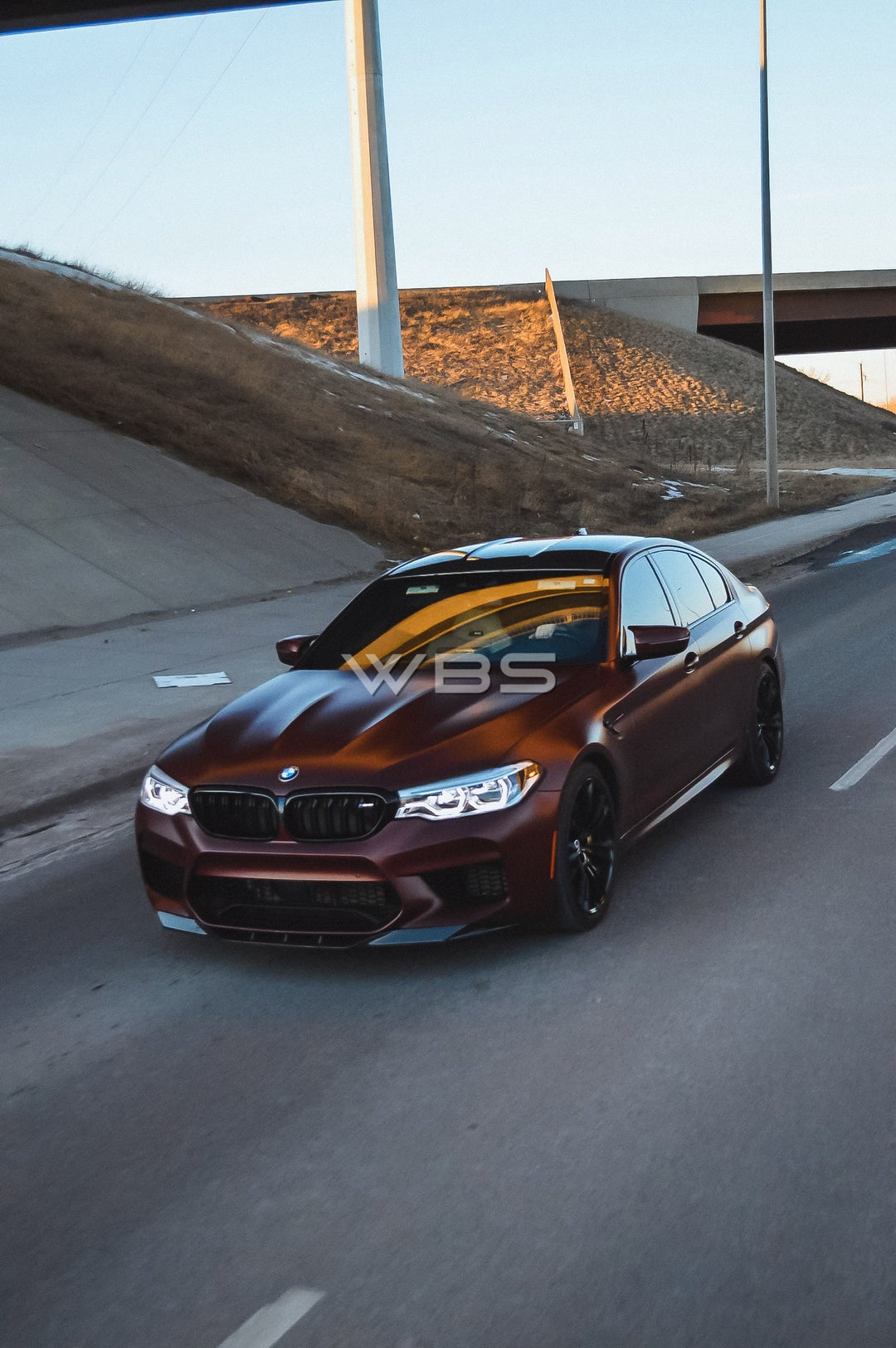 BMW F90 M5 FRONT LIP V3 STYLE GENUINE CARBON FIBER