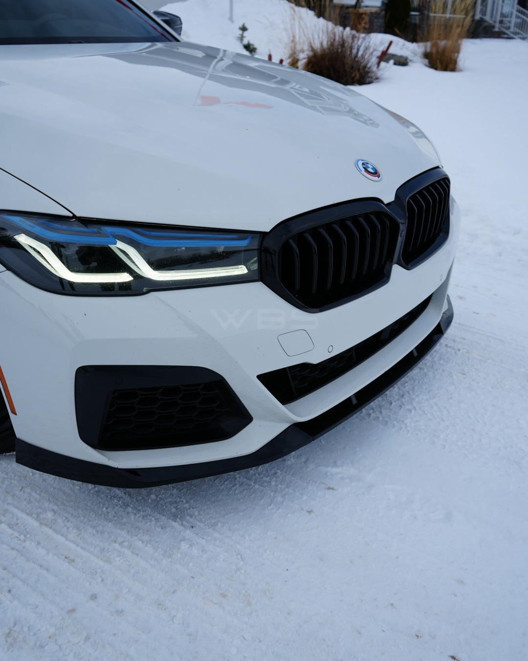 BMW G30 5 SERIES FD STYLE FRONT LIP GLOSSY BLACK