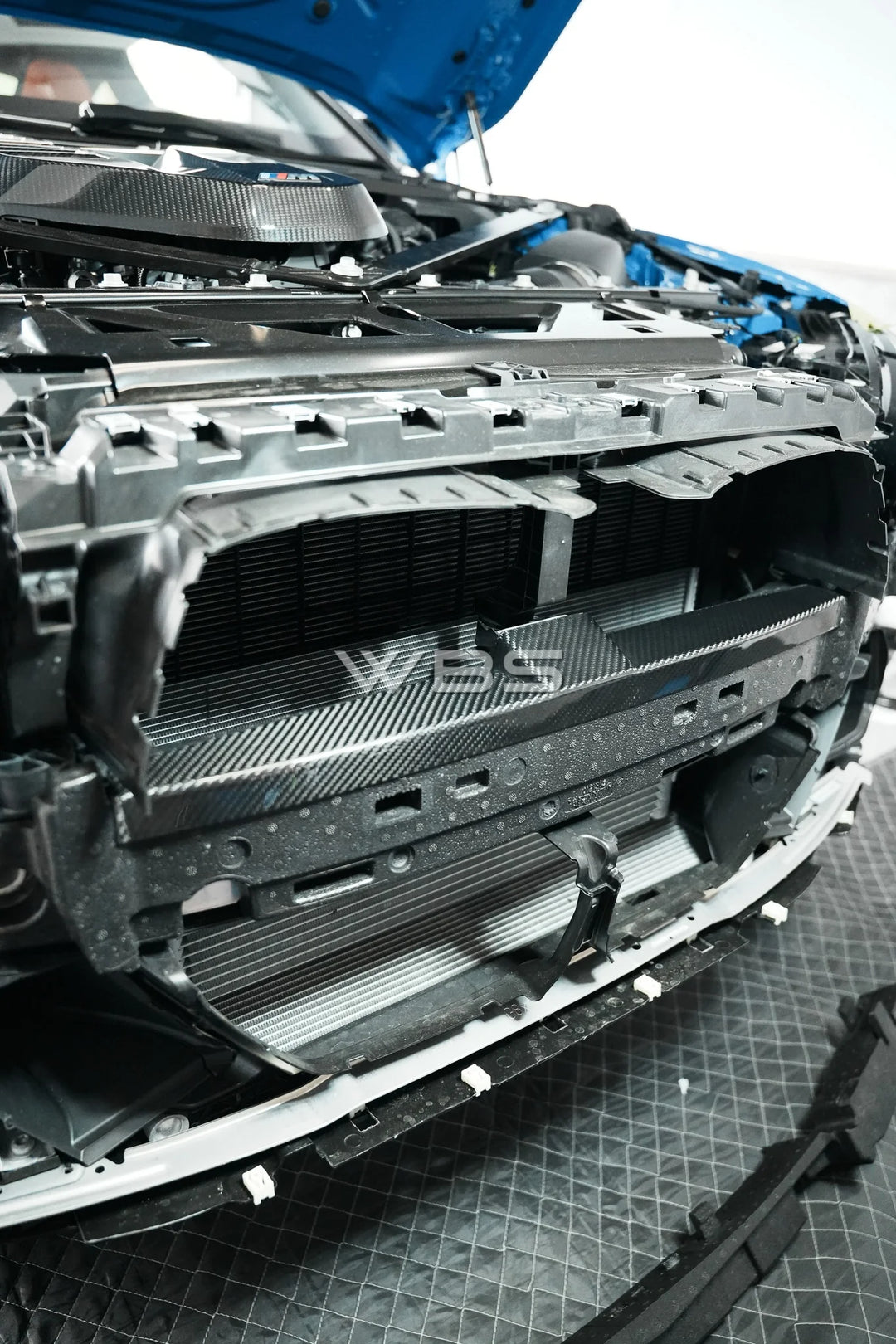 BMW G8X M3 M4 GENUINE CARBON FIBRE FOAM SHOCK COVER