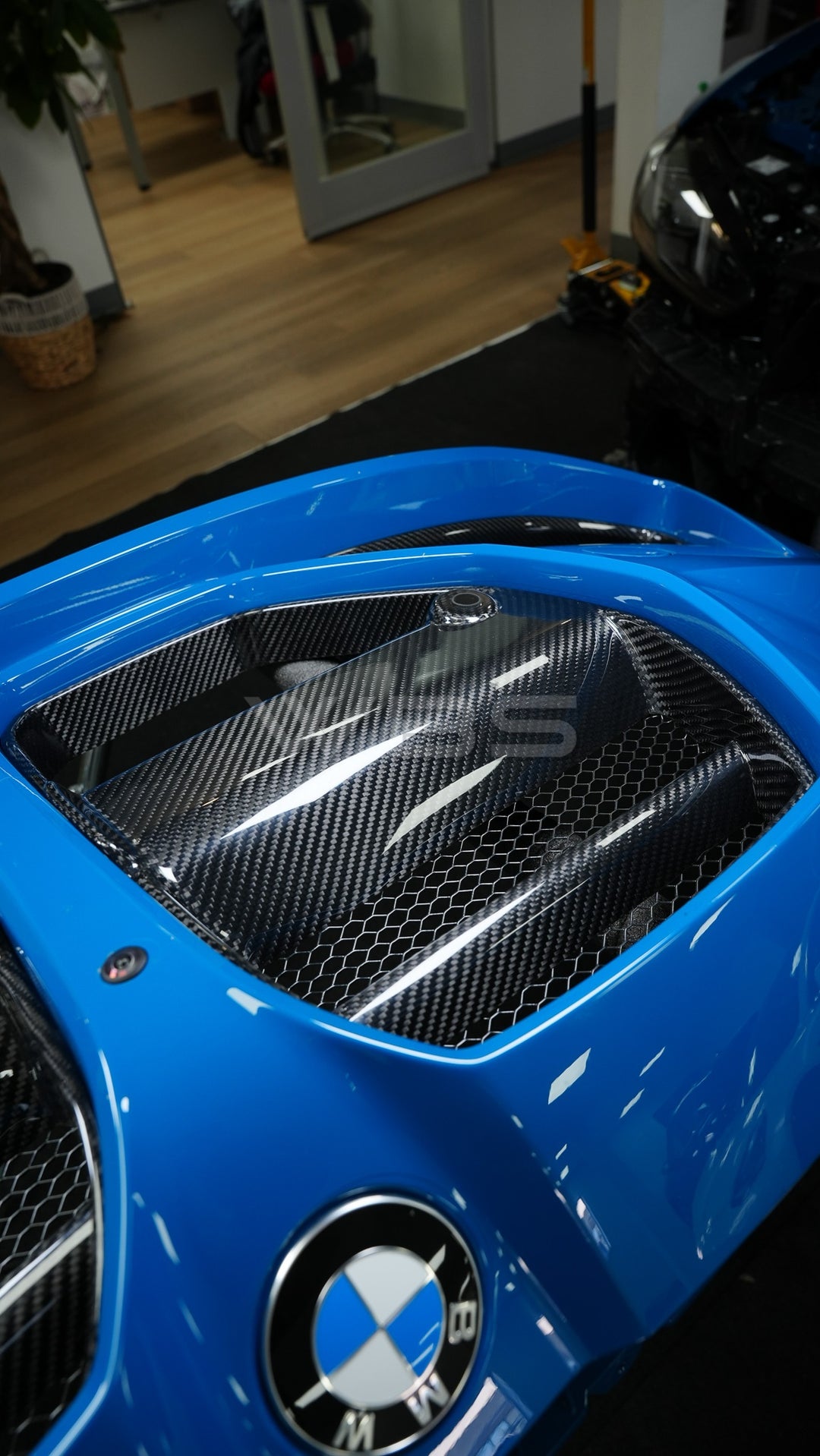 BMW G8X M3/ M4 VR - V2 STYLE FRONT GRILLE GENUINE CARBON FIBER