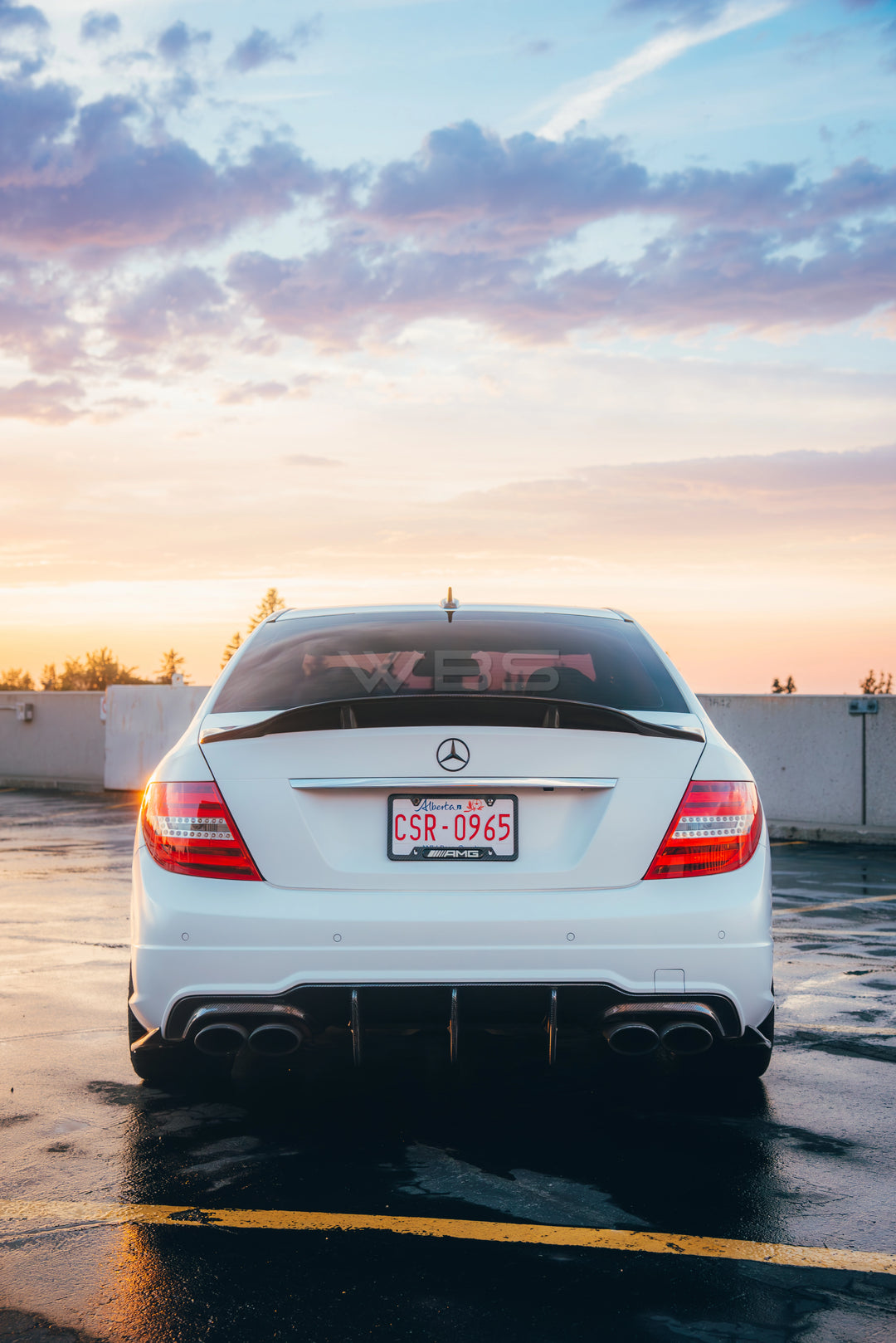 MERCEDES W204 C-CLASS/ C63 BIG FINS DIFFUSER GENUINE CARBON FIBER