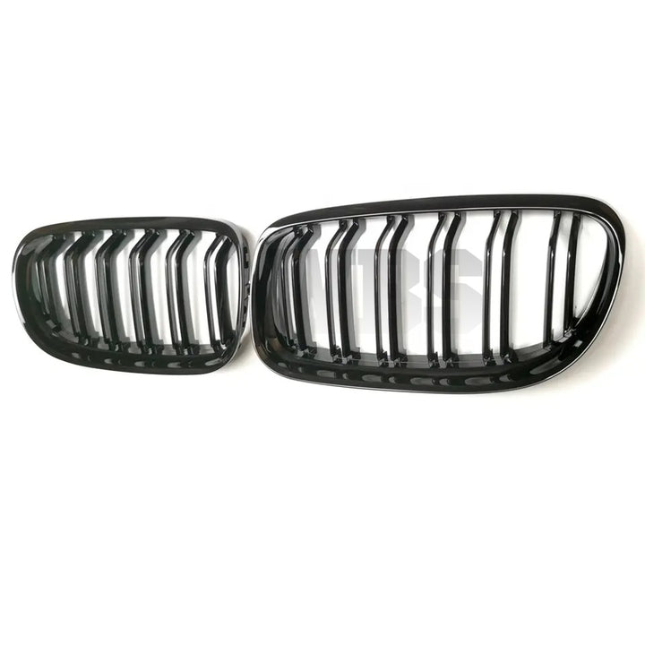 BMW E90 E91 FRONT GRILLS DUAL SLATS STYLE GENUINE CF/ GLOSSY BLACK