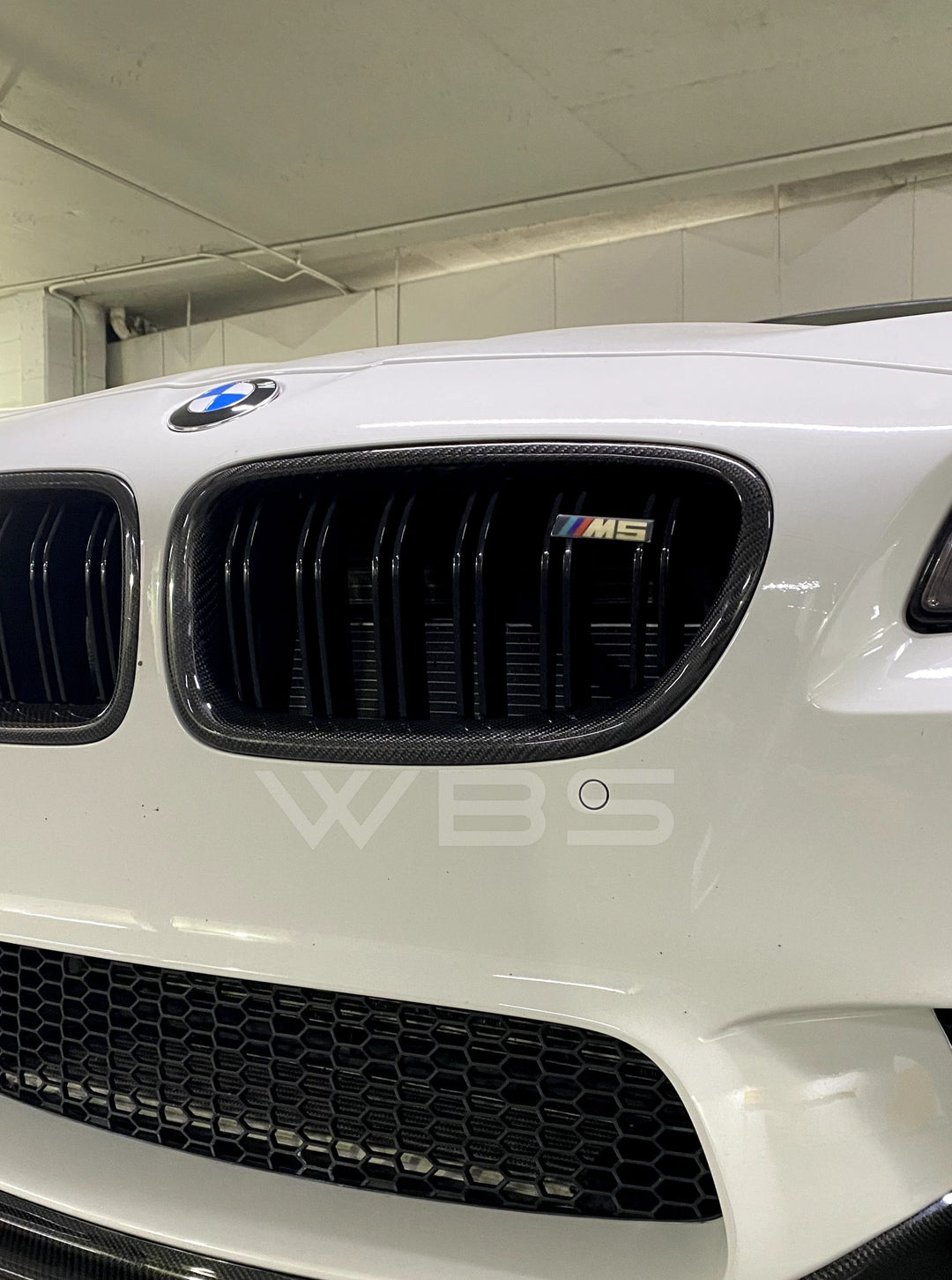 BMW F10 M5 DUAL SLATS FRONT GRILLS GENUINE CARBON FIBER