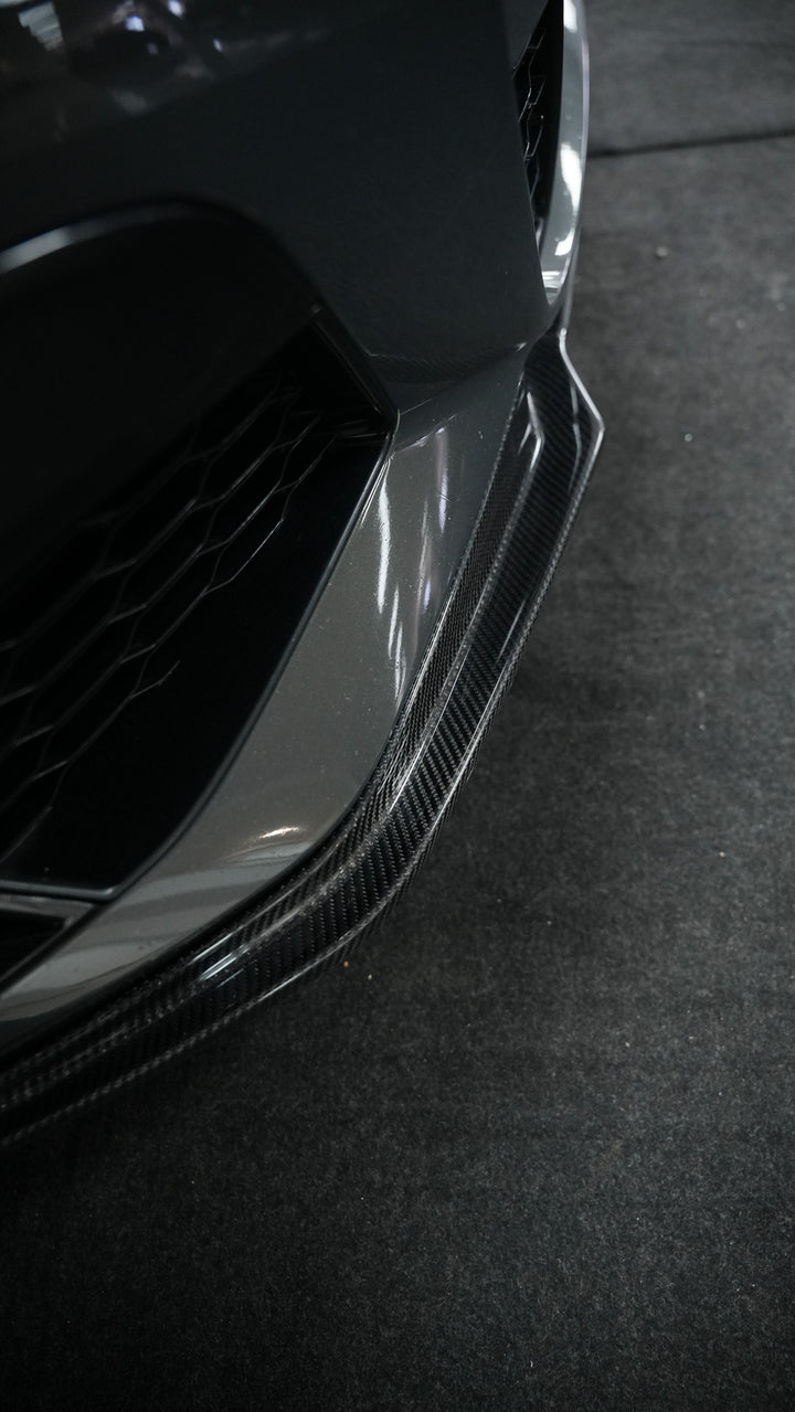 BMW G20 3-SERIES V2 STYLE FRONT LIP CARBON FIBER/ GLOSSY BLACK