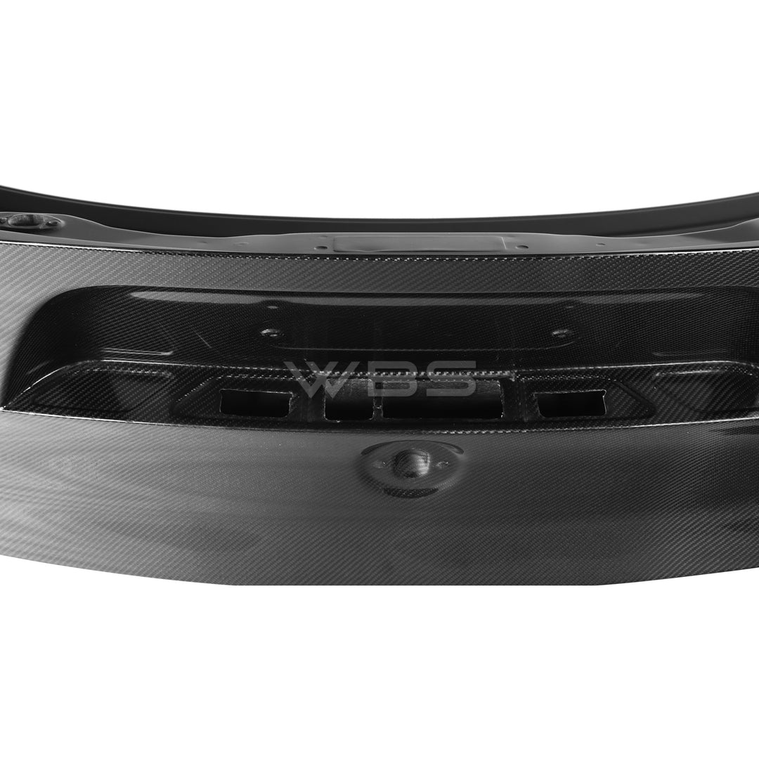 BMW F10 M5 CARBON FIBER TRUNK CSL STYLE