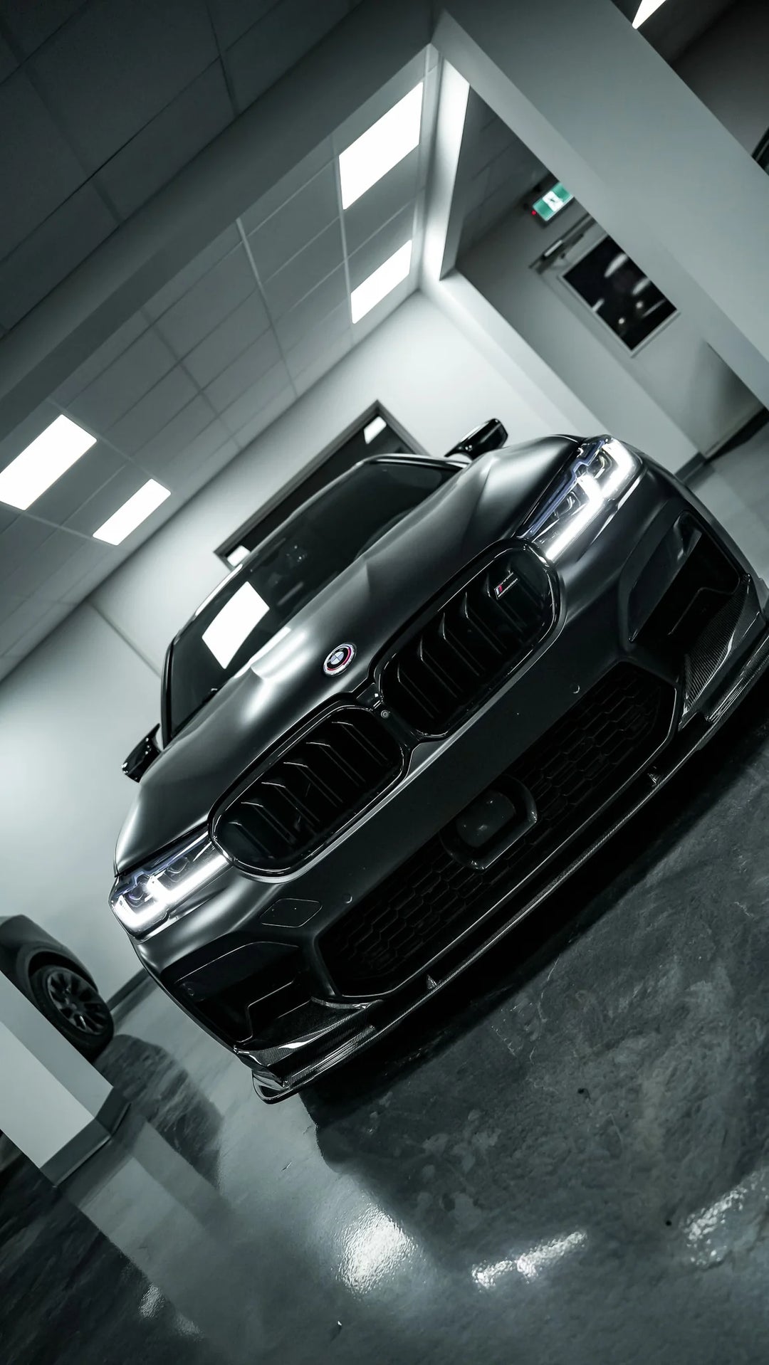 BMW F90 M5 3D STYLE FRONT LIP GENUINE CARBON FIBER